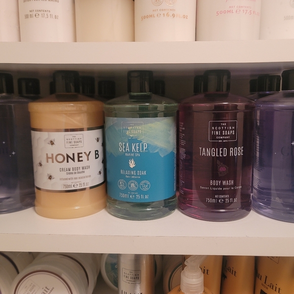 Scottish Fine Soaps 25fl.oz/ 750ml Hand Wash/Body Lotion/Relaxing Soak/Body Wash - Picture 2 of 4